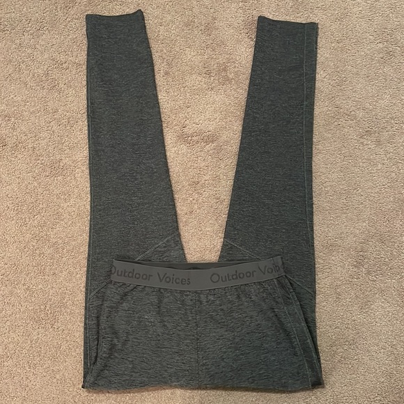 Outdoor Voices Zoom Logo-Waist Leggings - Picture 2 of 6